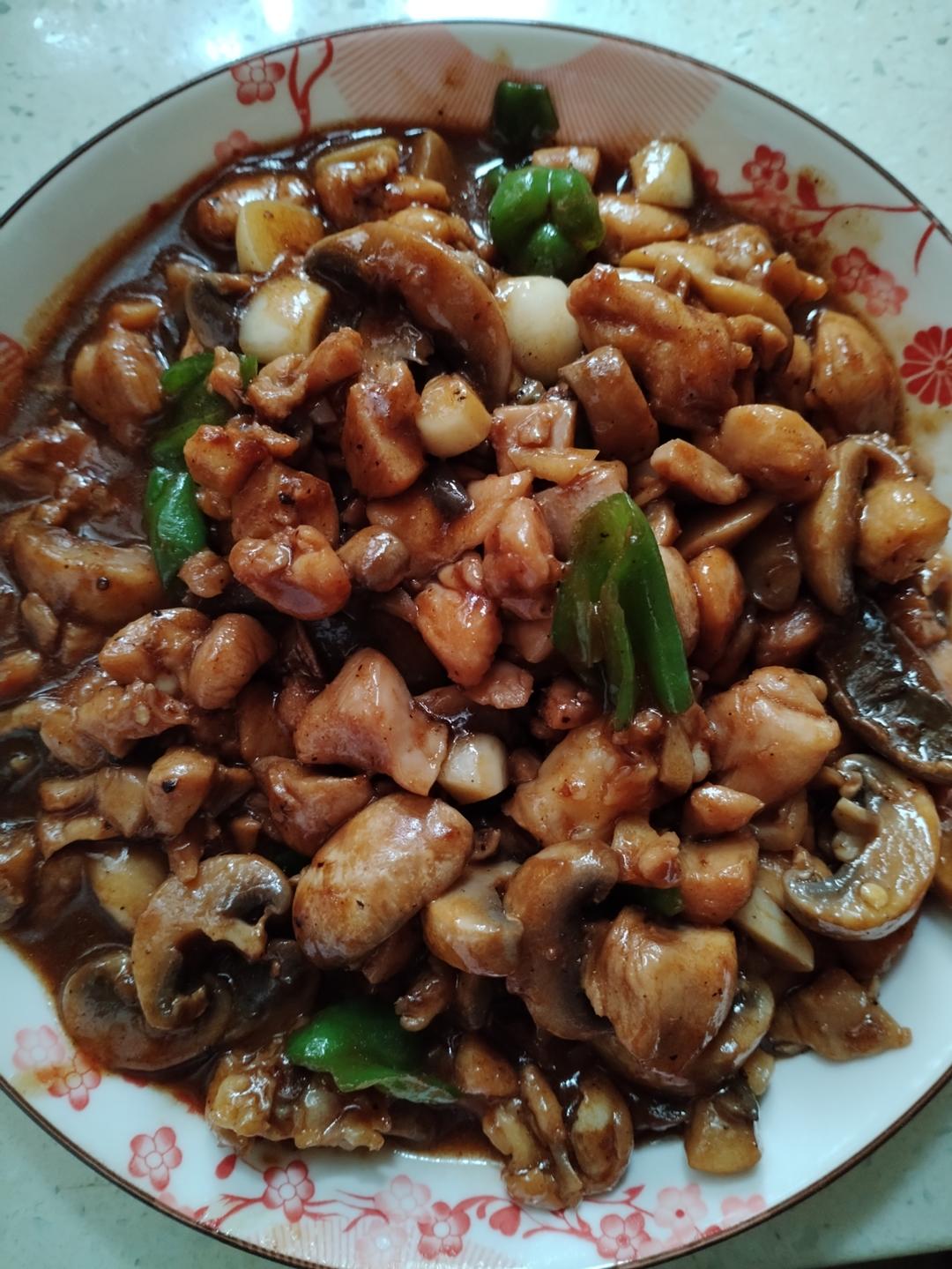10r吃上饭 蒜香浓郁 鲜嫩爽滑 蒜香口蘑滑鸡