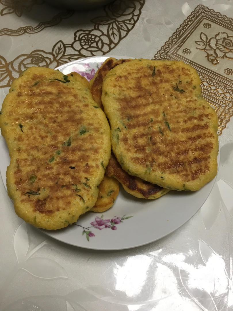 煎时蔬玉米糁饼 减脂主食代餐 玉米渣子饼  香葱玉米饼