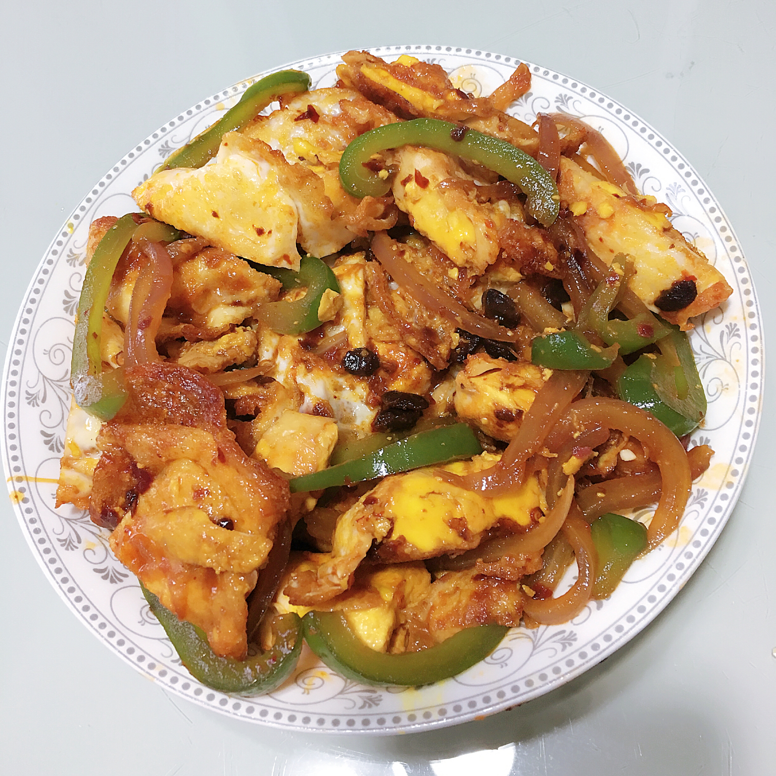 老干妈炒荷包蛋