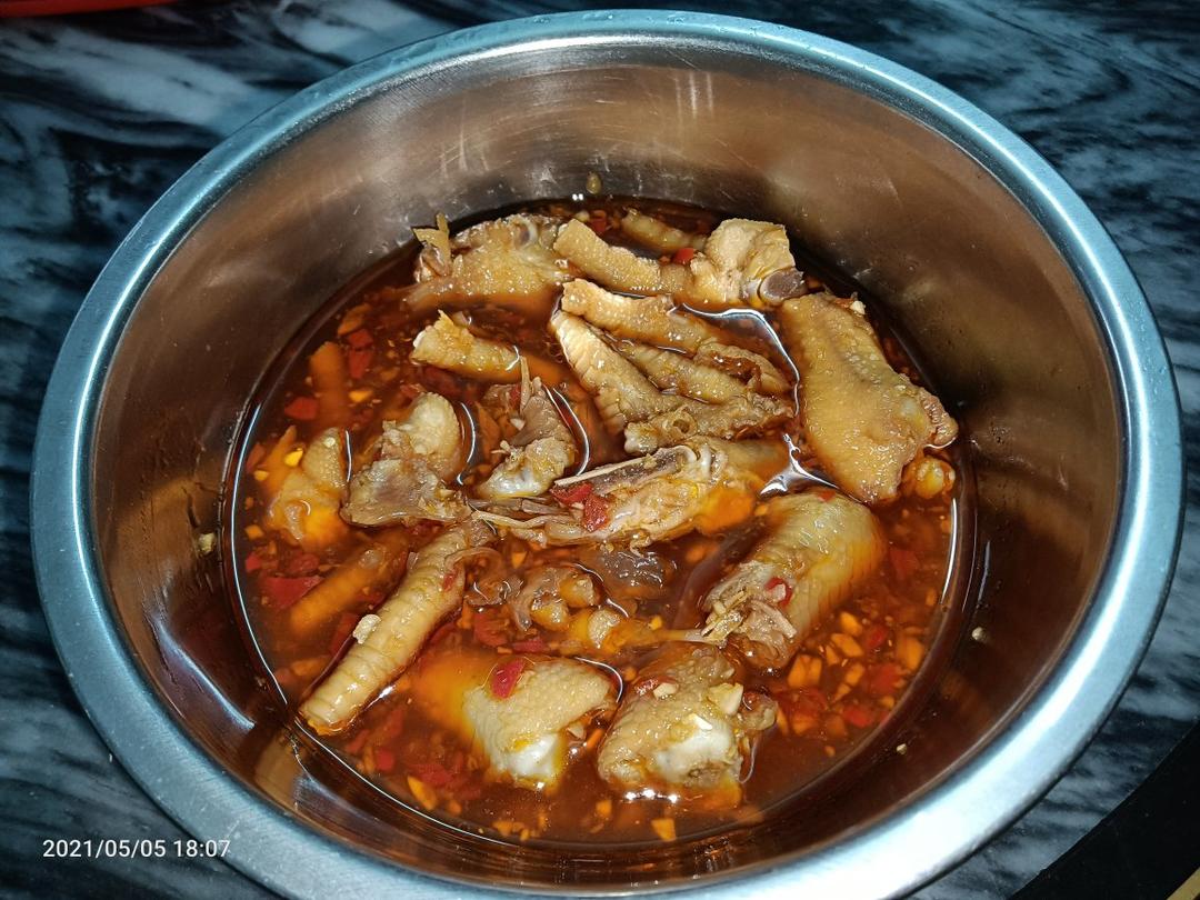 柠檬无骨鸡爪，酸辣开胃，劲道Q弹