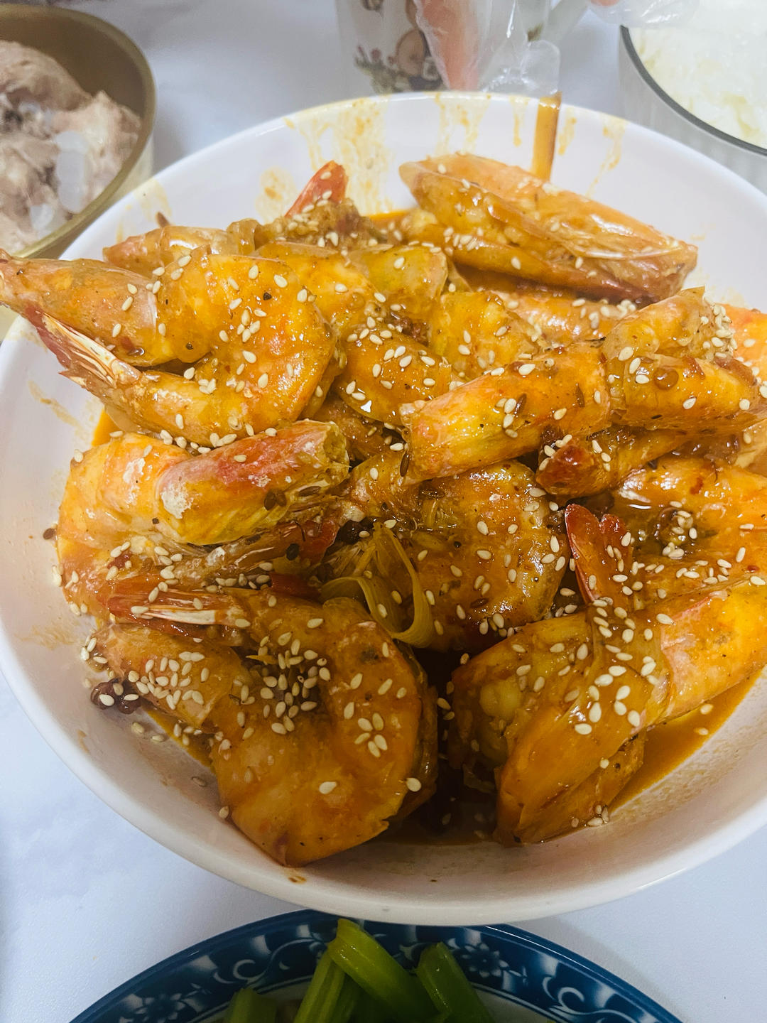 邵汇大虾，喜虾客，王婆大虾。超级简单的干锅虾