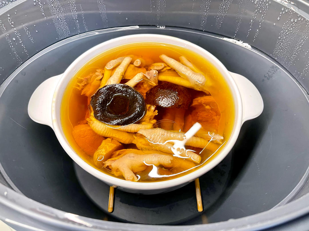 蒸出来的老鸭汤