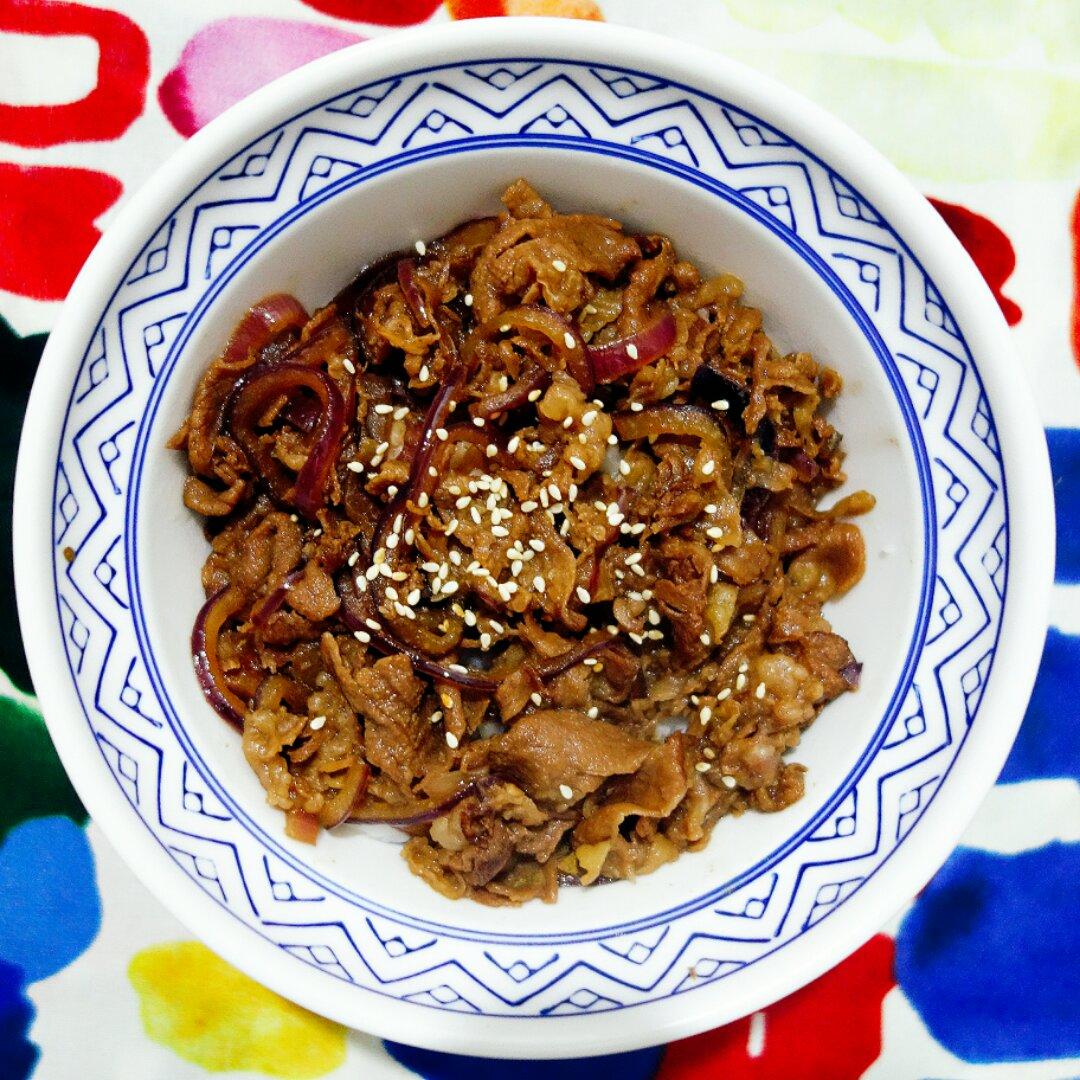 肥牛饭