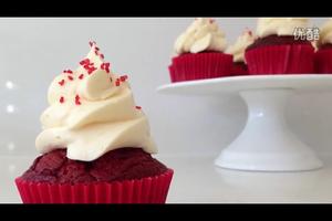 经典红丝绒杯子蛋糕（red velvet cupcake）的做法 步骤15