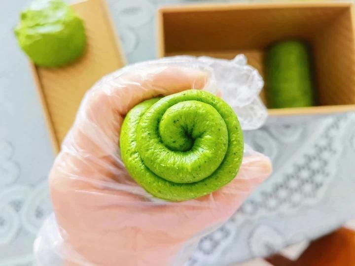 菠菜椰蓉吐司