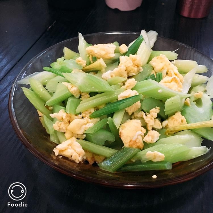 《中餐厅》芹菜炒蛋