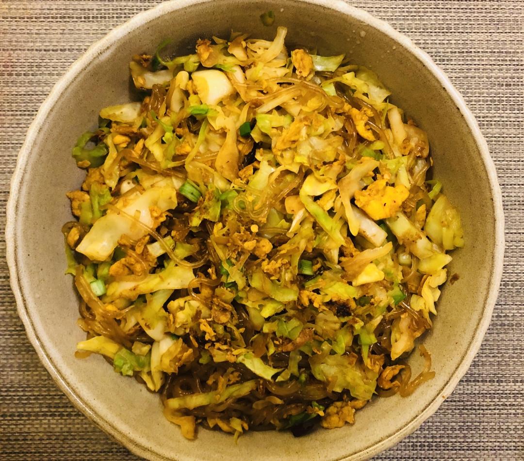 包心菜炒红薯粉丝