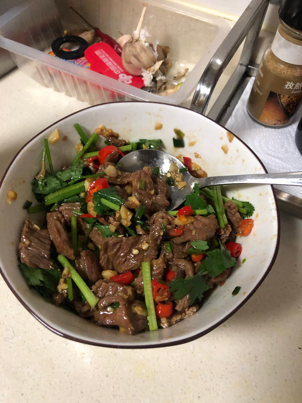 香菜拌牛肉