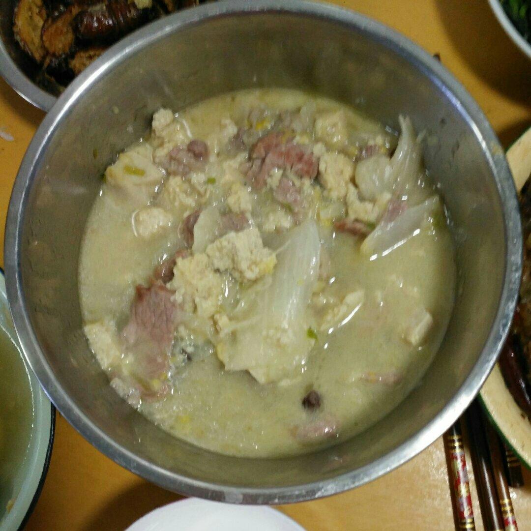 白菜炖冻豆腐