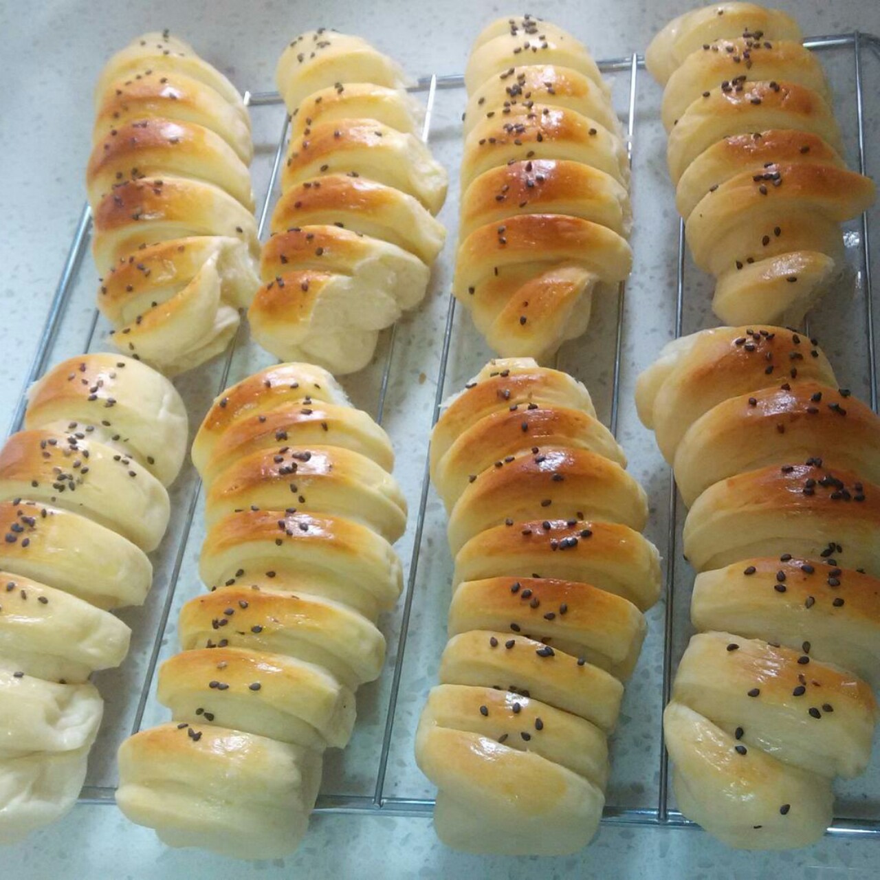 毛毛虫肉松面包