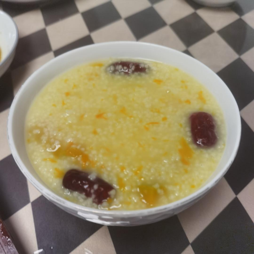 小米红枣南瓜粥