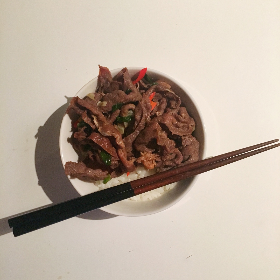牛舌饭
