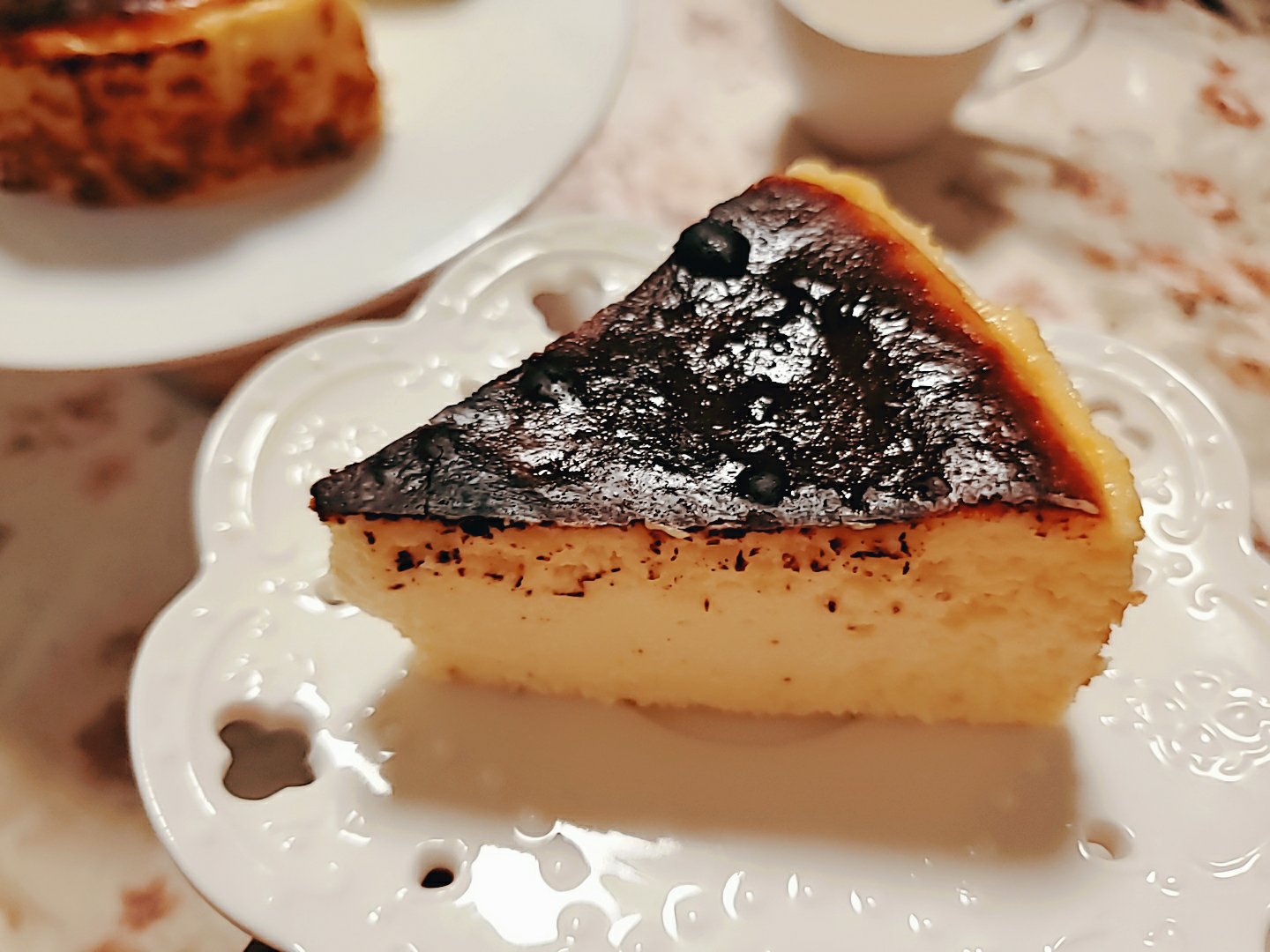 快手的网红basque cheesecake巴斯克焦芝士蛋糕