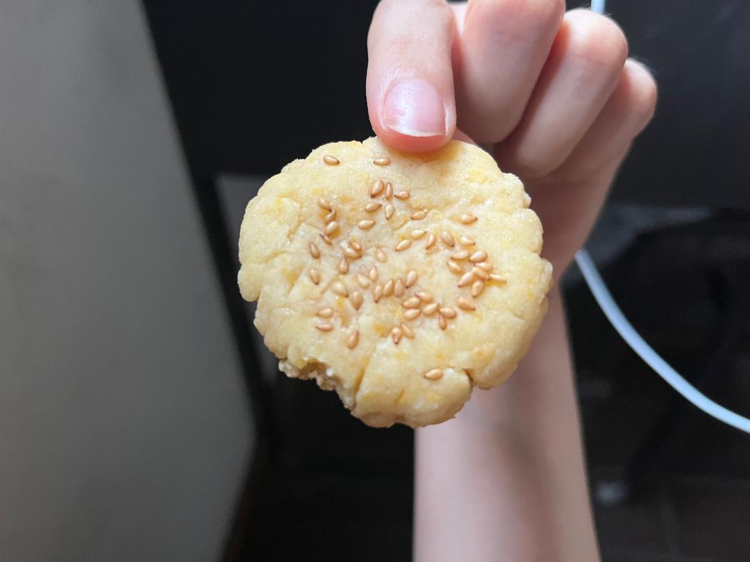 掉渣桃酥