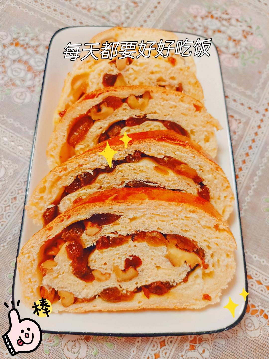 无糖无油果仁大列巴，普通面粉不用揉出膜，简直太方便！