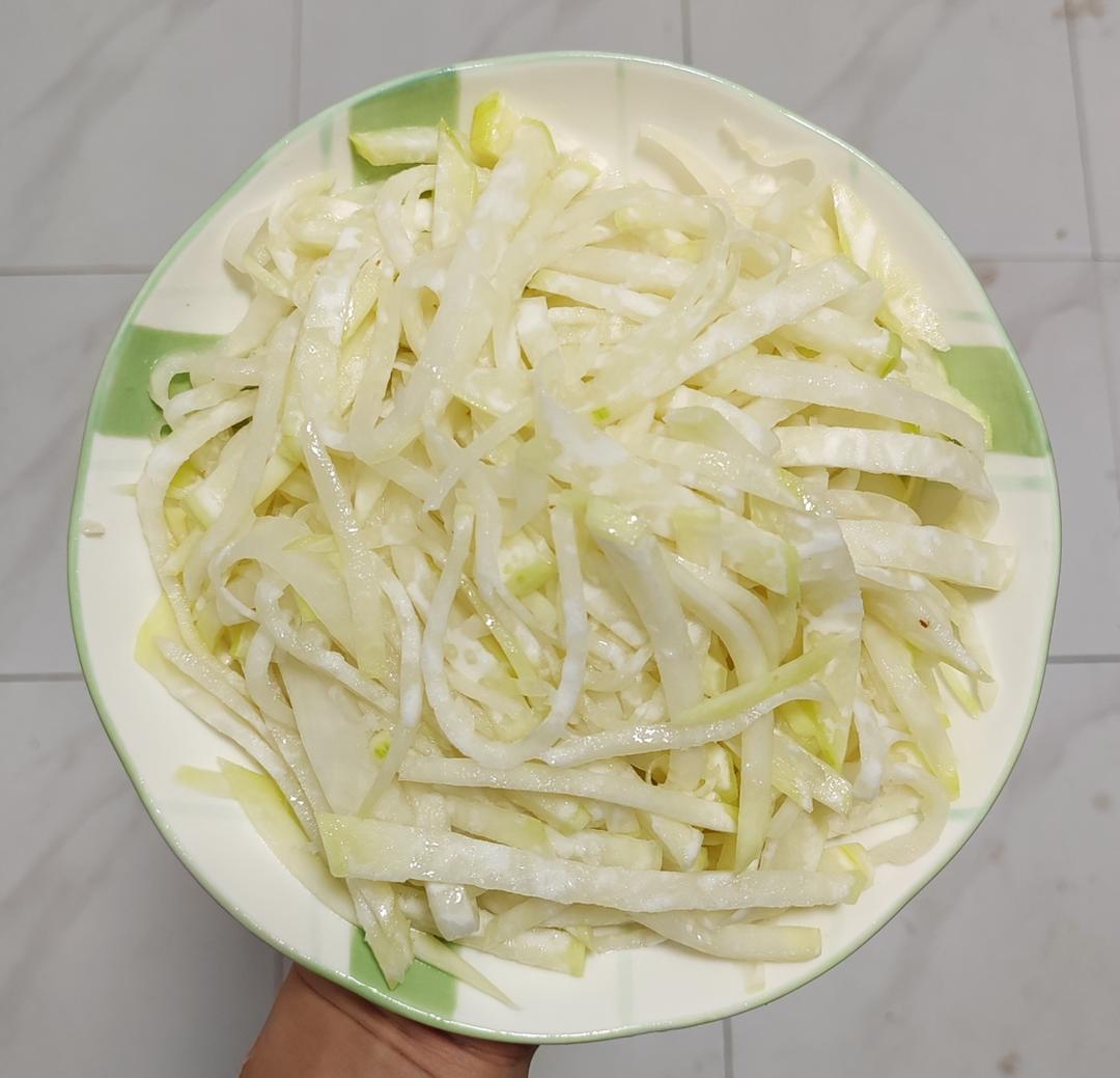 清炒苤蓝