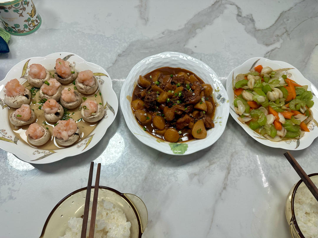 虾滑酿口蘑