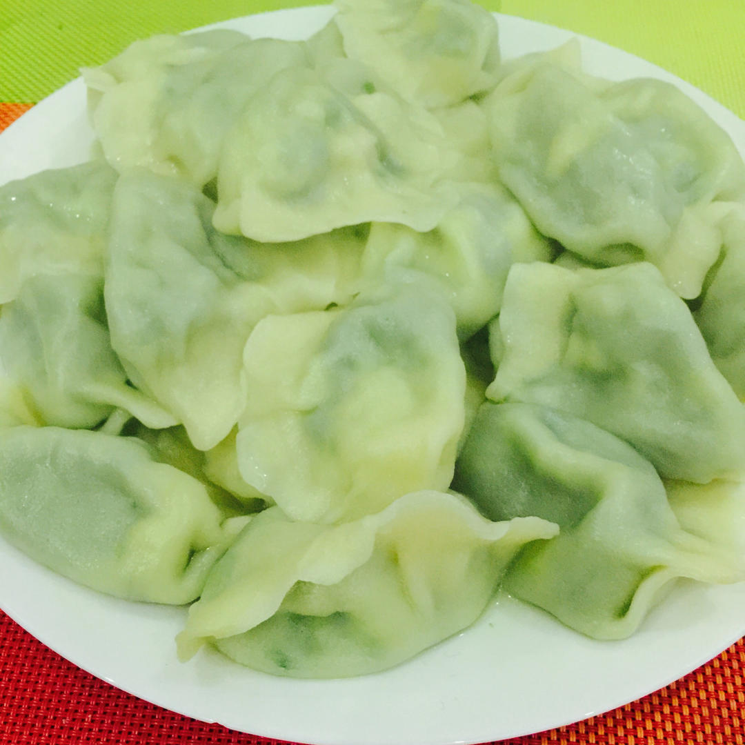 韭菜鸡蛋虾仁三鲜饺子