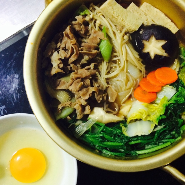 寿喜烧（日式牛肉锅）