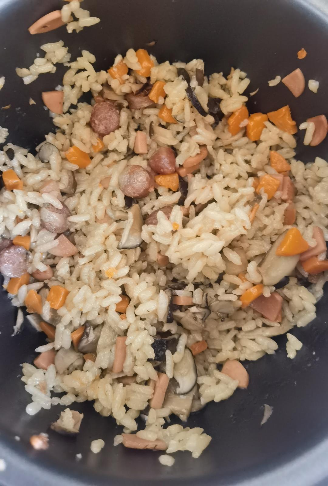 适合老人小孩吃的电饭锅煲仔饭