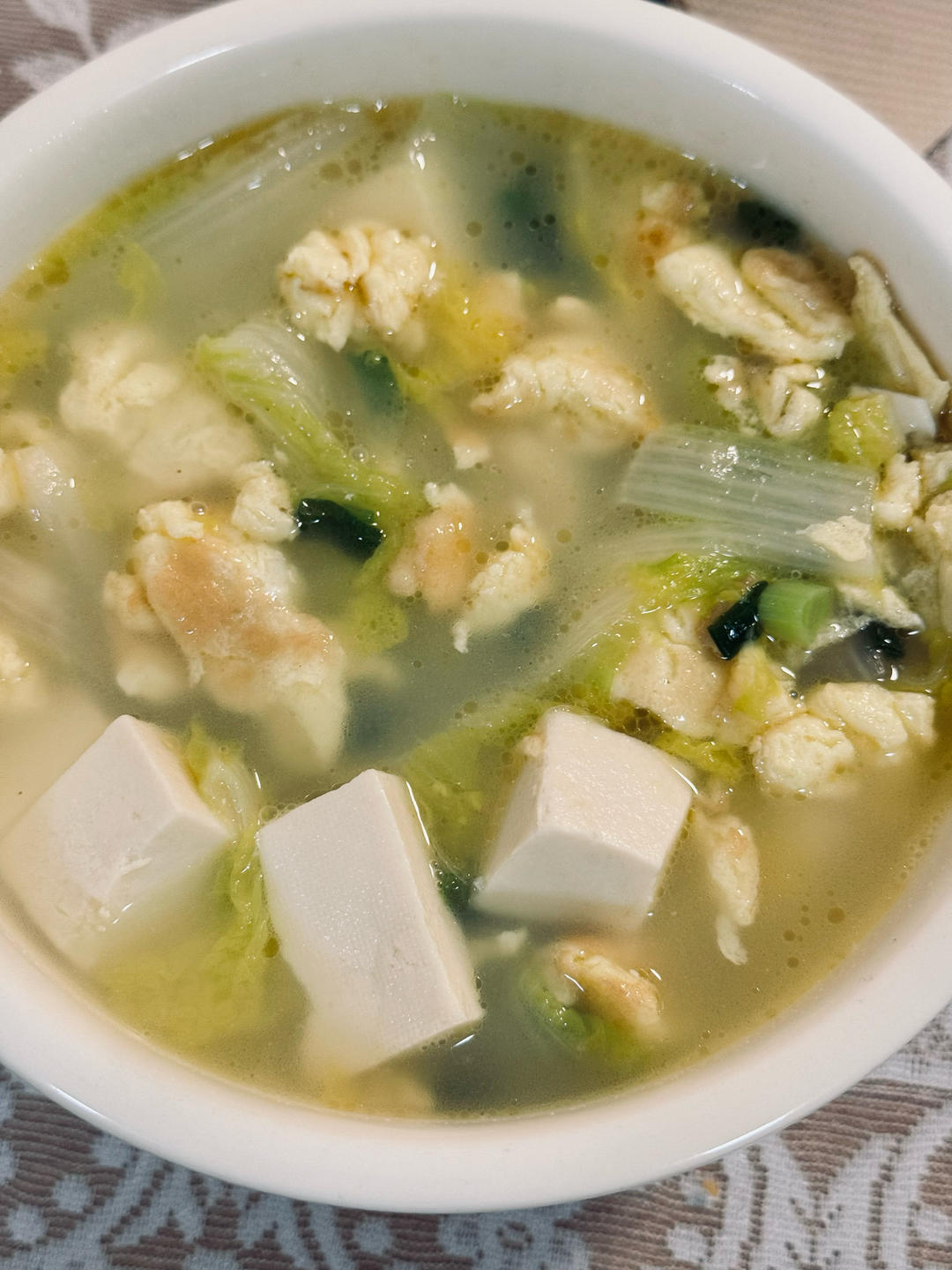 娃娃菜豆腐三鲜汤