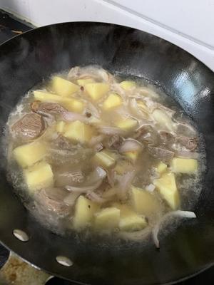 咖喱土豆炖牛肉🍛的做法 步骤7