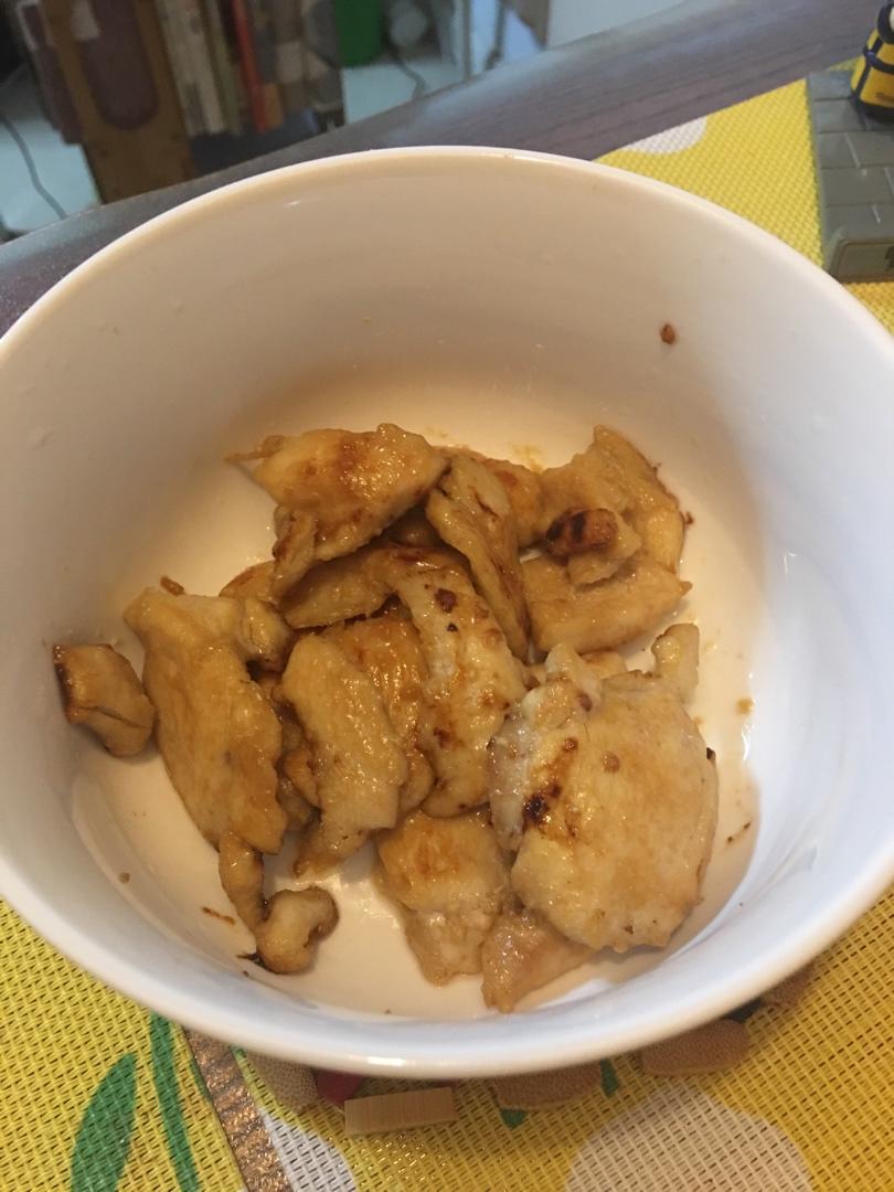 减肥食谱 | 香煎鸡胸肉317