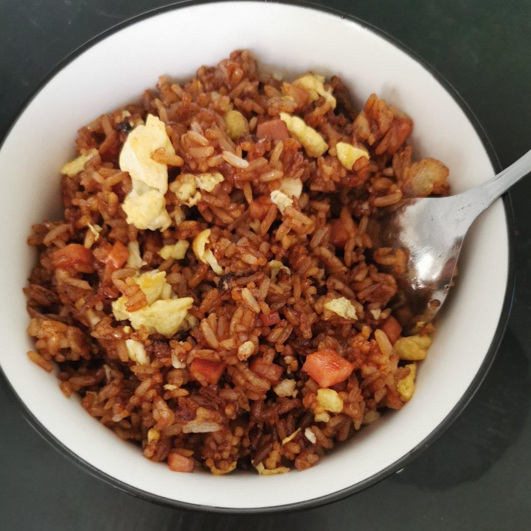 酱油炒饭(超级简单)