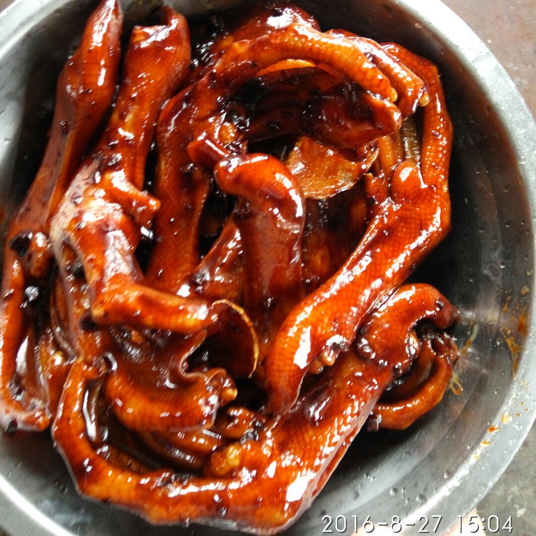 周黑鸭味～～～鸭翅 鸭爪