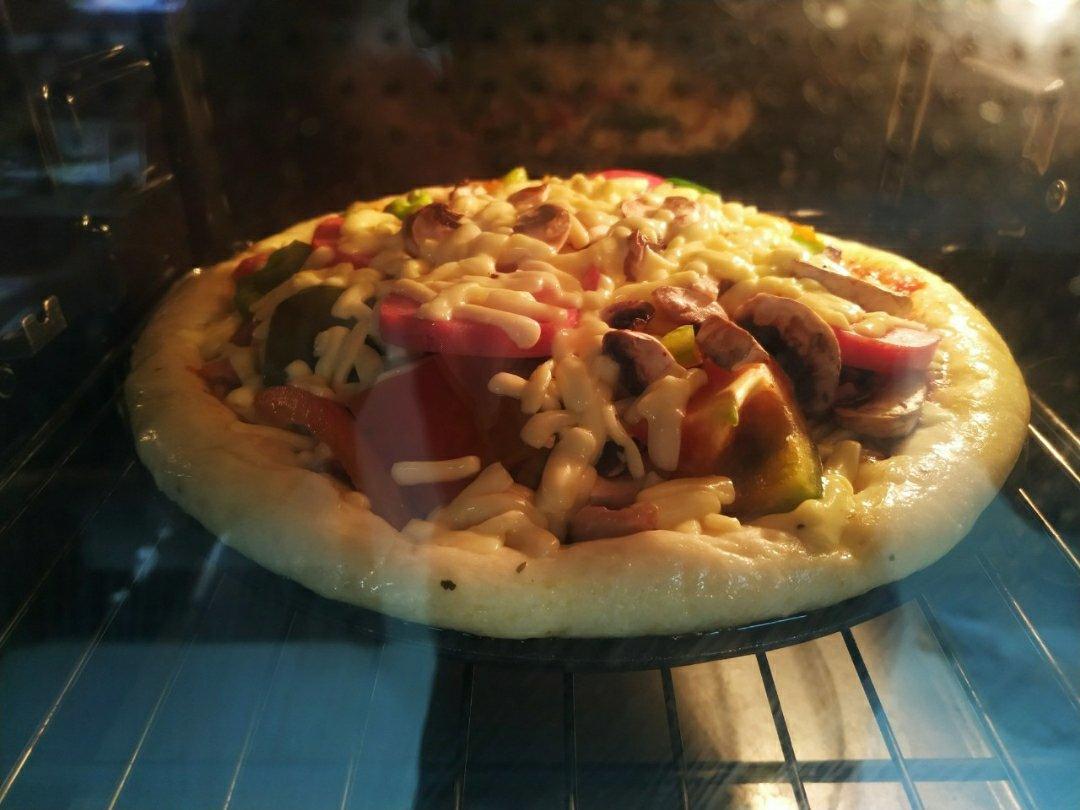 金枪鱼火腿pizza