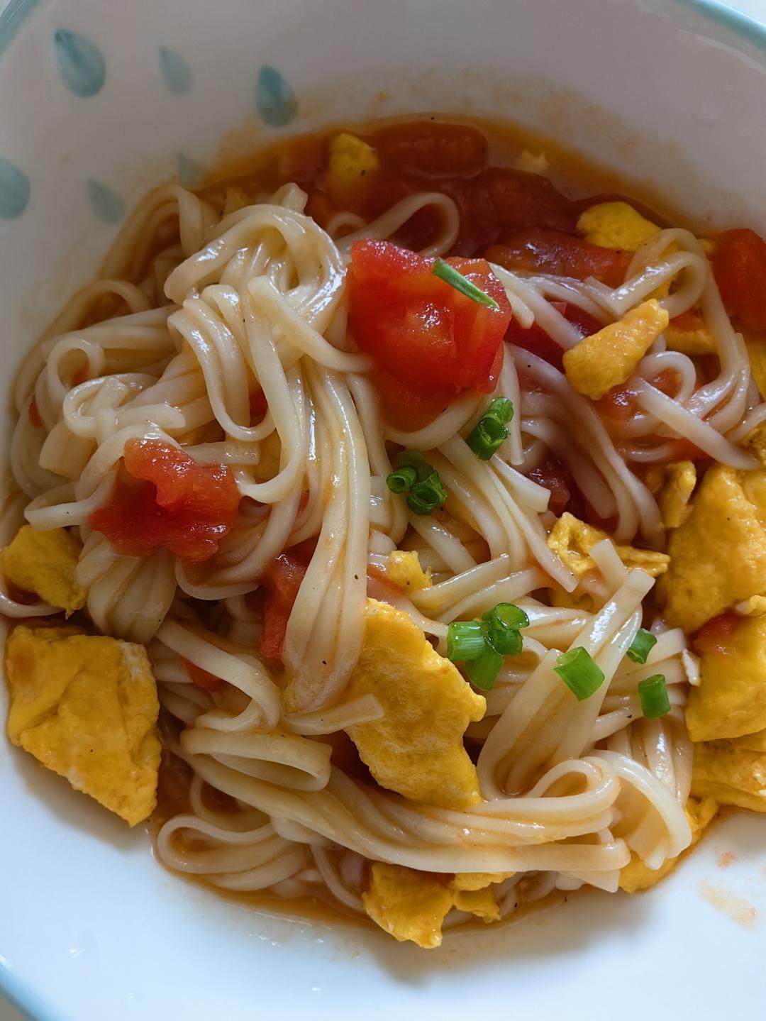 汤都要喝光的西红柿鸡蛋面