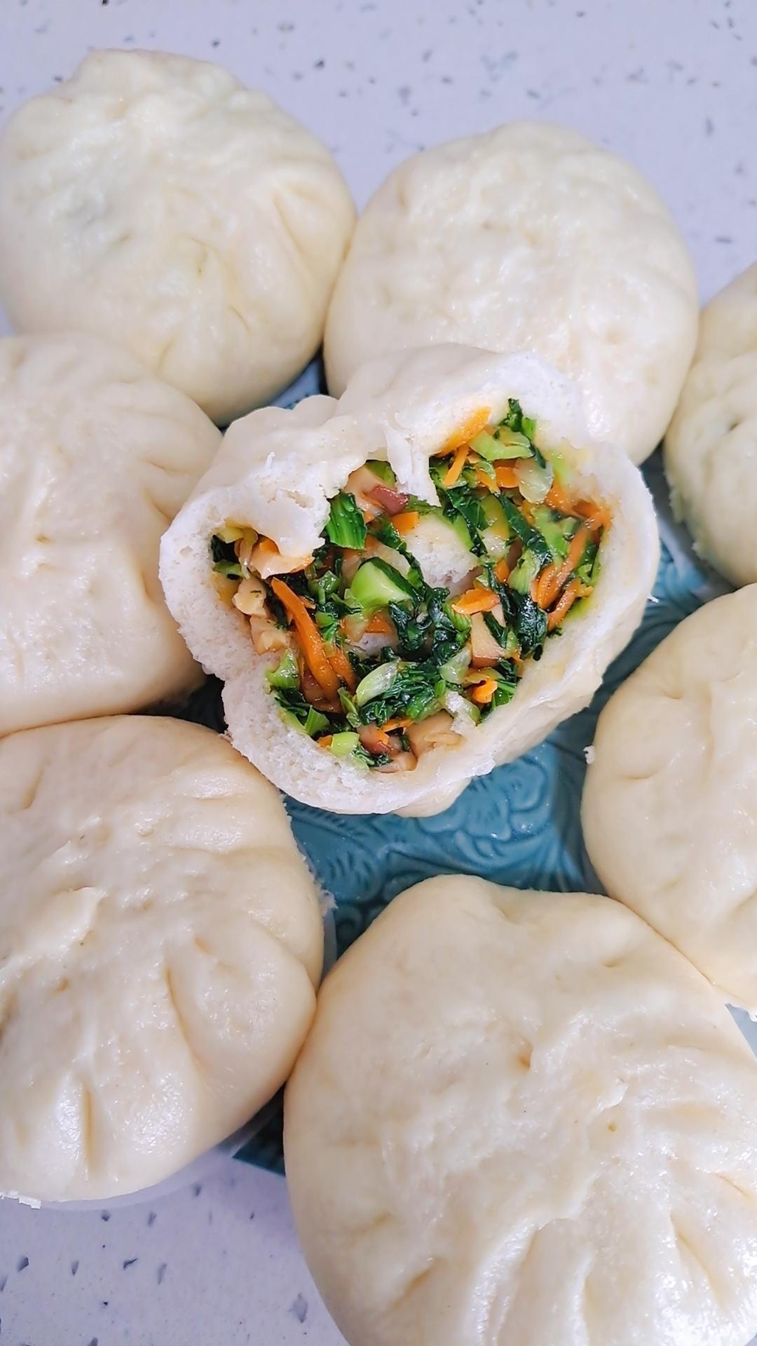 秒杀绿杨邨的香菇菜包