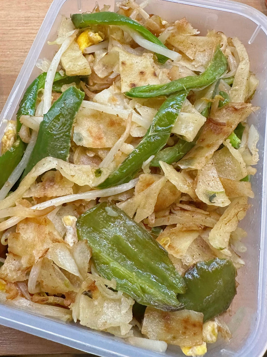 一人暮らしって何か食べよう