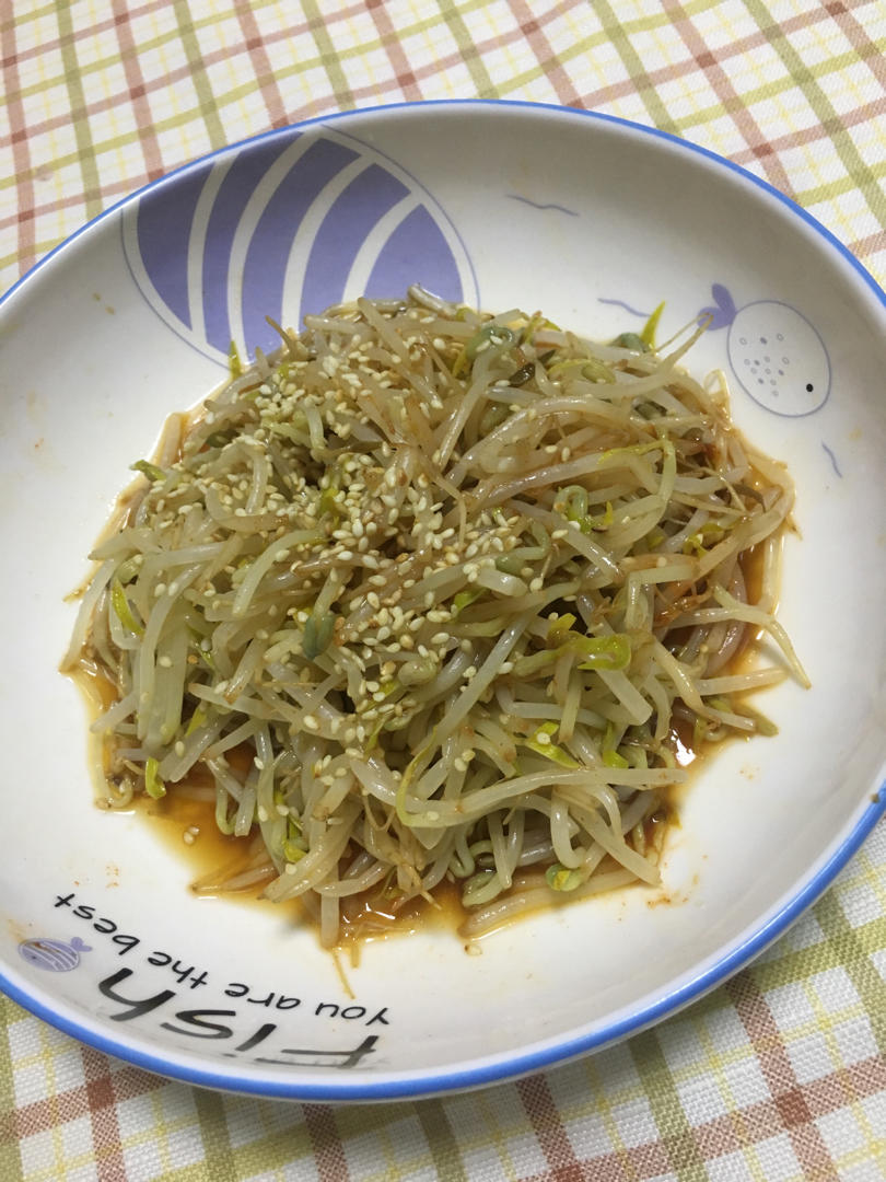 5分钟自制低卡减脂餐-韩式辣拌黄豆芽