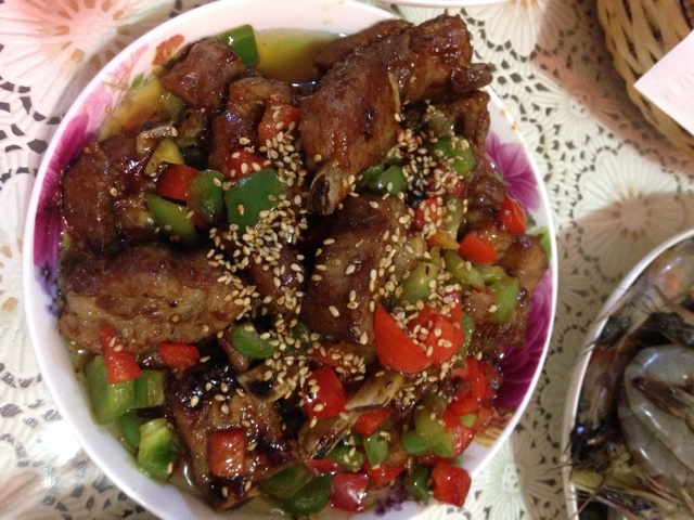 红烧排骨炖玉米