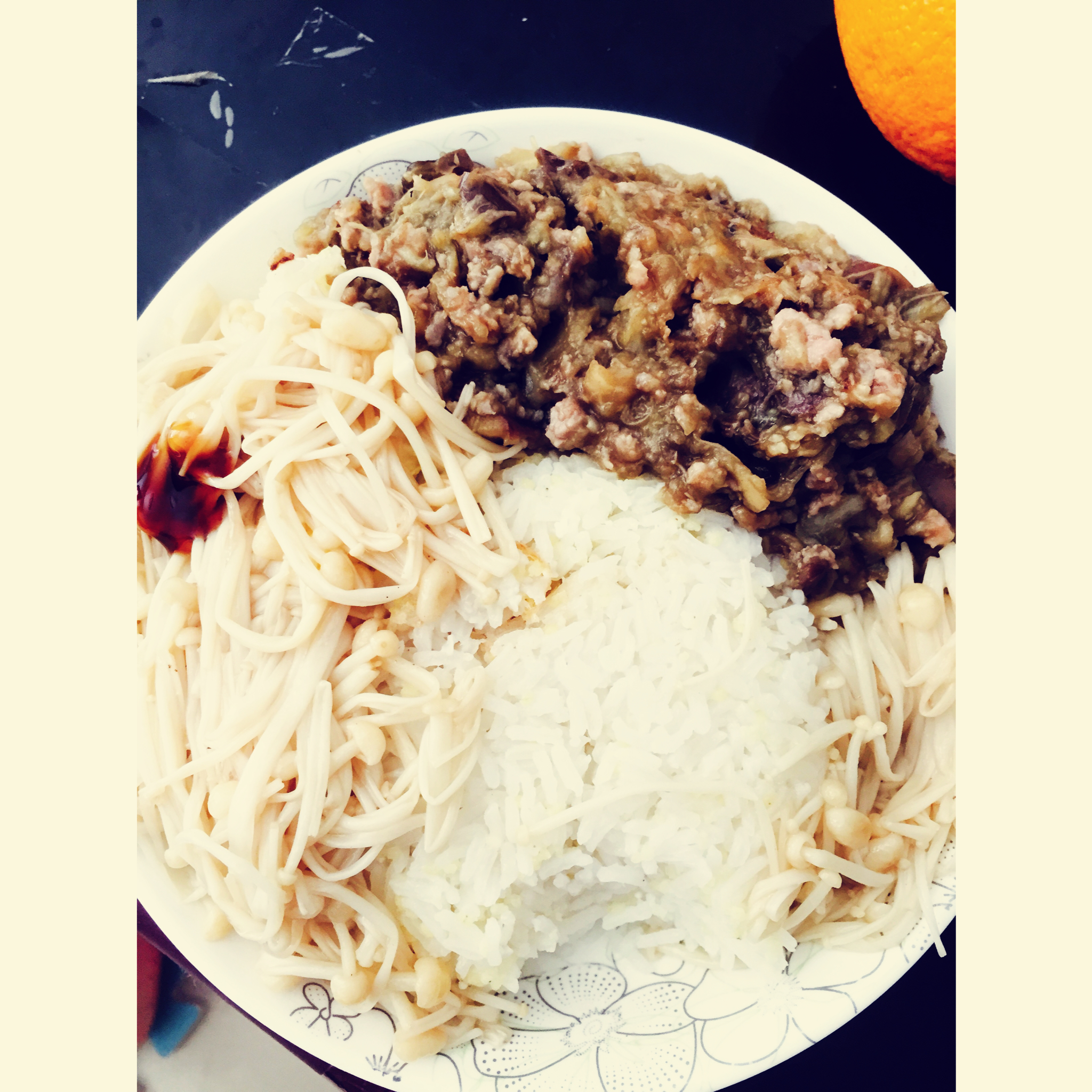 肉末茄子盖饭