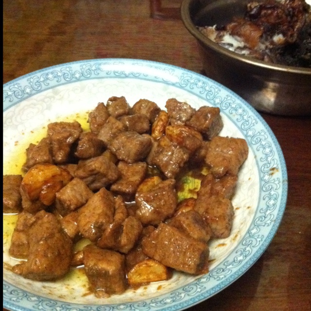 黑蒜子牛肉粒