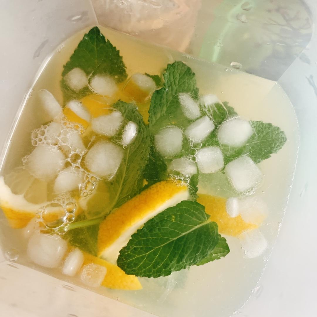简单柠檬水/Lemonade