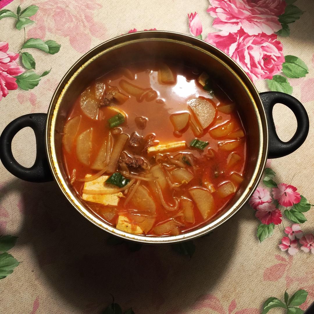 韩式辣牛肉汤【曼食慢语】