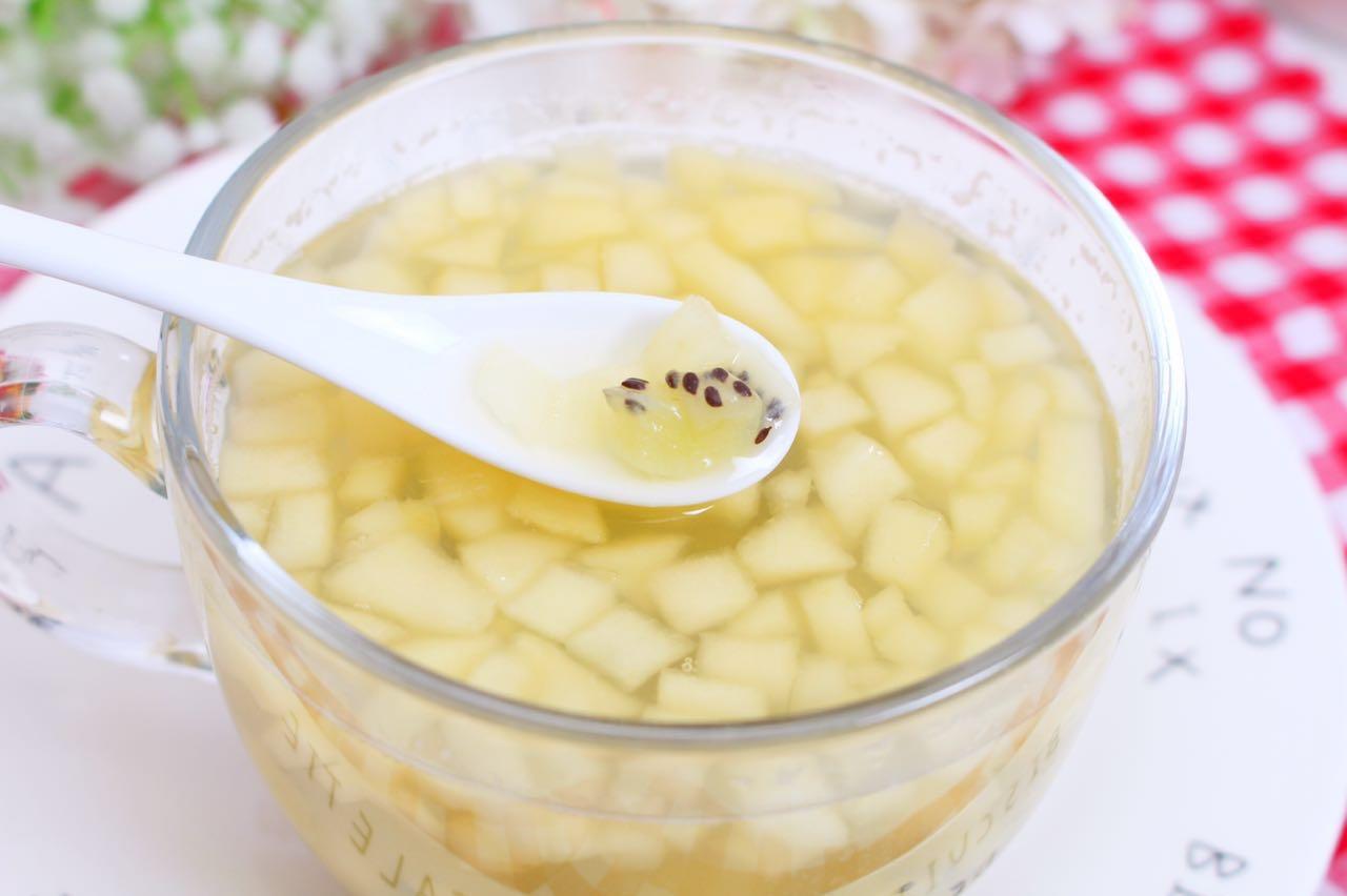 苹果猕猴桃甜汤 －最适合宝宝秋天喝的水果甜汤的做法