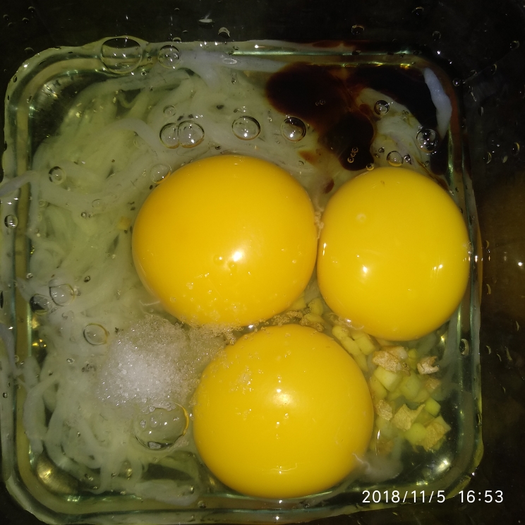 银鱼炒蛋的做法 步骤1