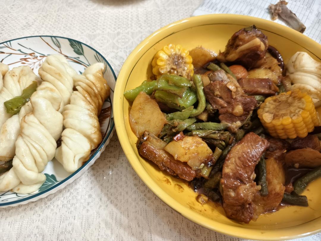 排骨豆角焖卷子
