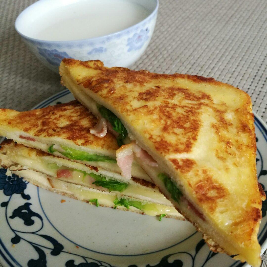 十分钟快手早餐【港式火腿西多士】