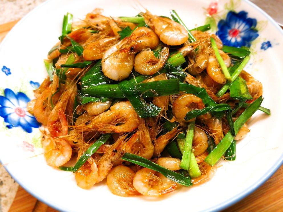 小河虾炒韭菜