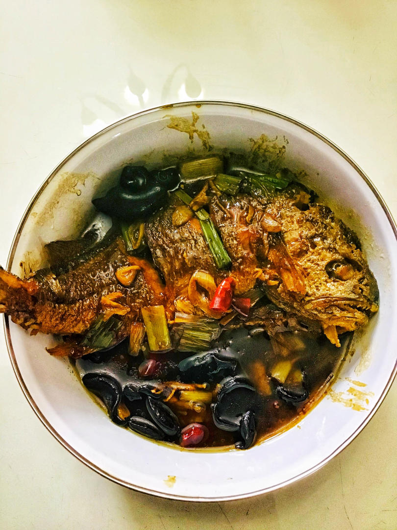 私房红烧黄花鱼，边吃边想念~