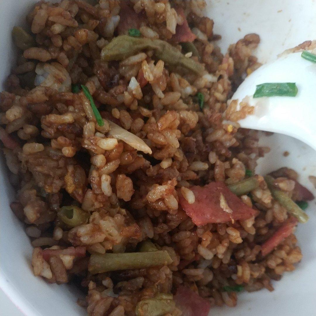 培根酱油炒饭