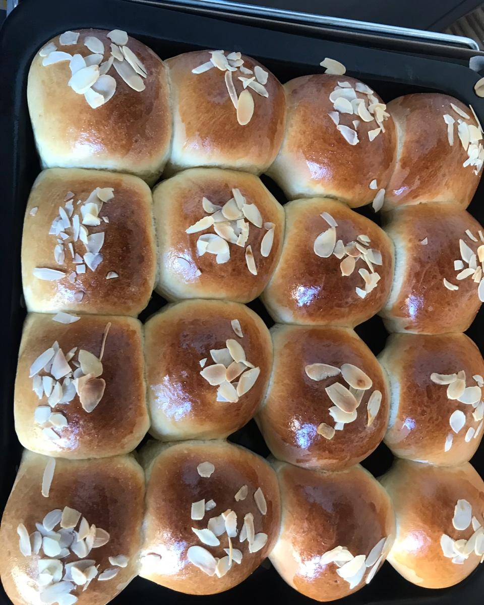 奶黄小餐包-一次发酵超好吃（附快手奶黄馅制作方法）