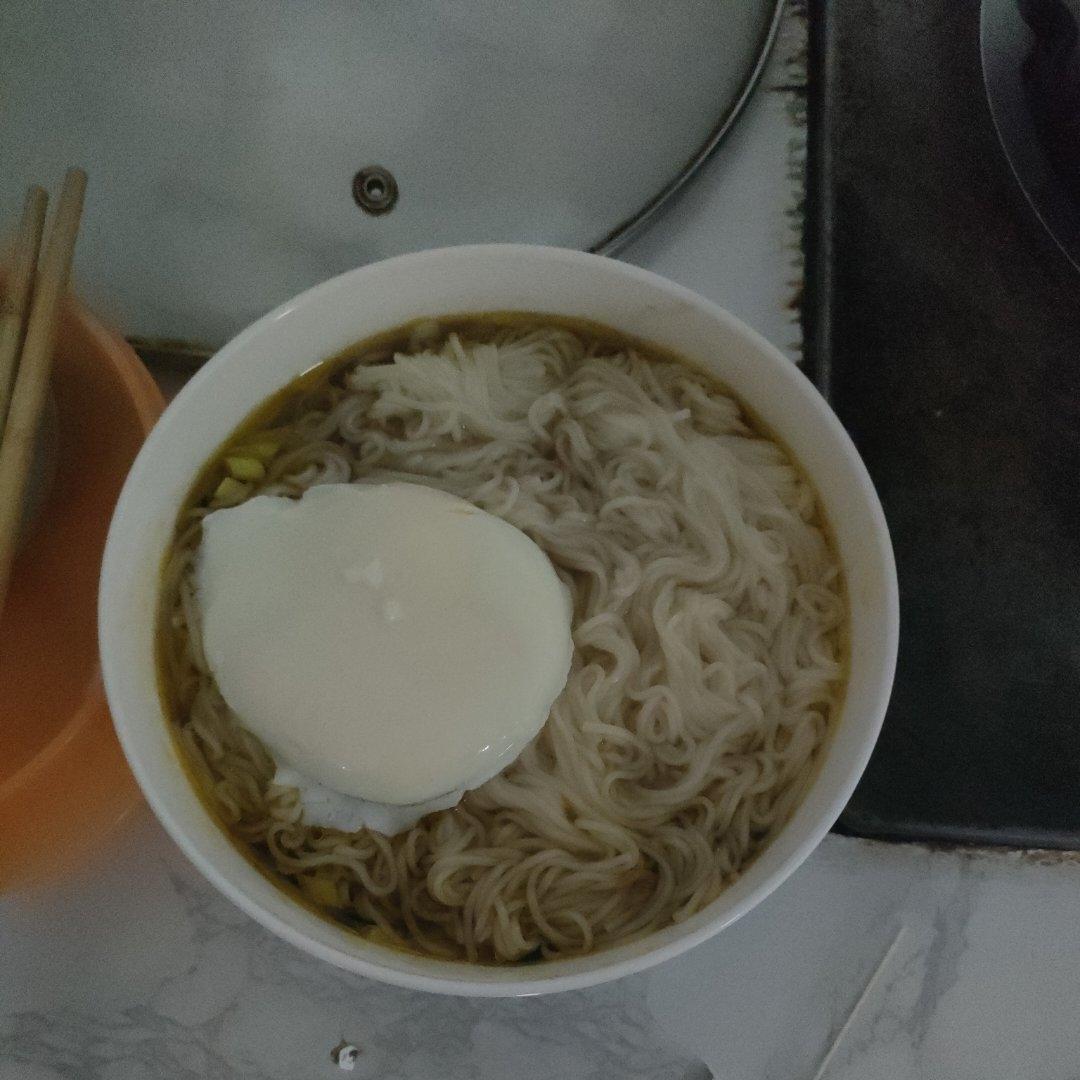 酸汤面