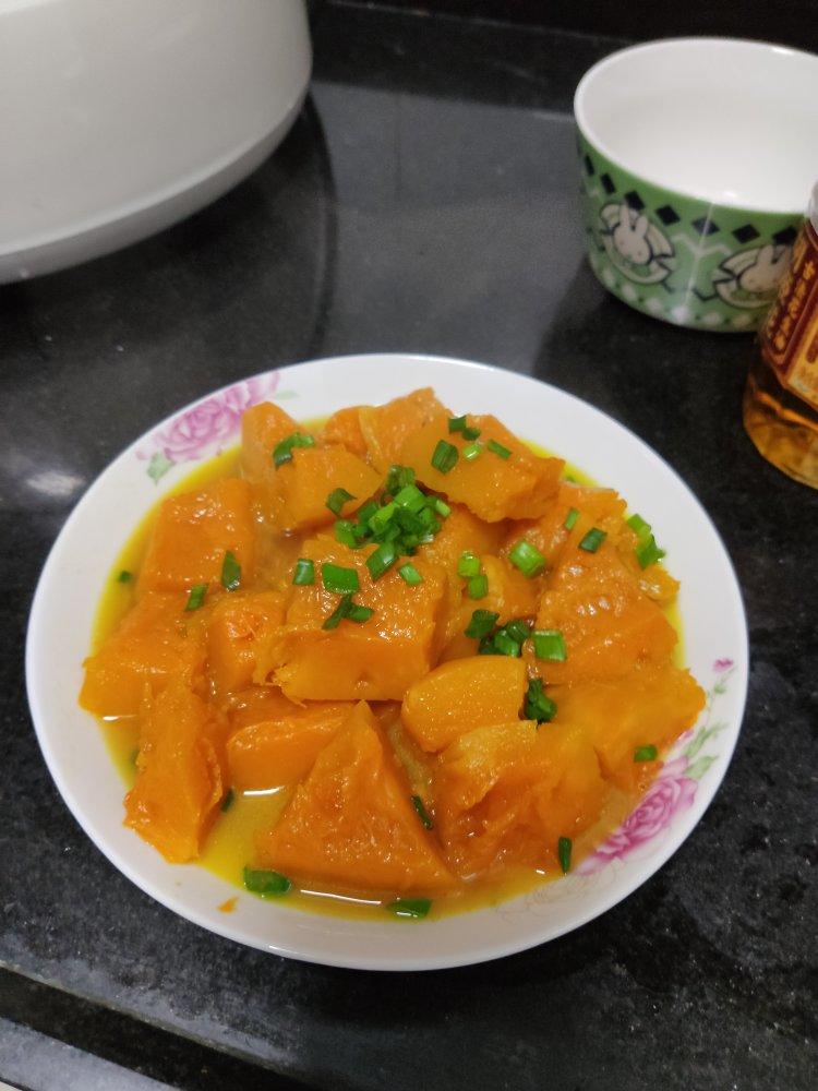 猪肉都不换的焖南瓜～吃起来糯糯甜甜咸咸的！