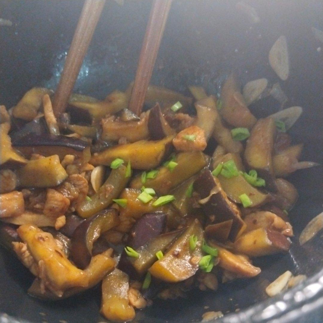茄子炒肉